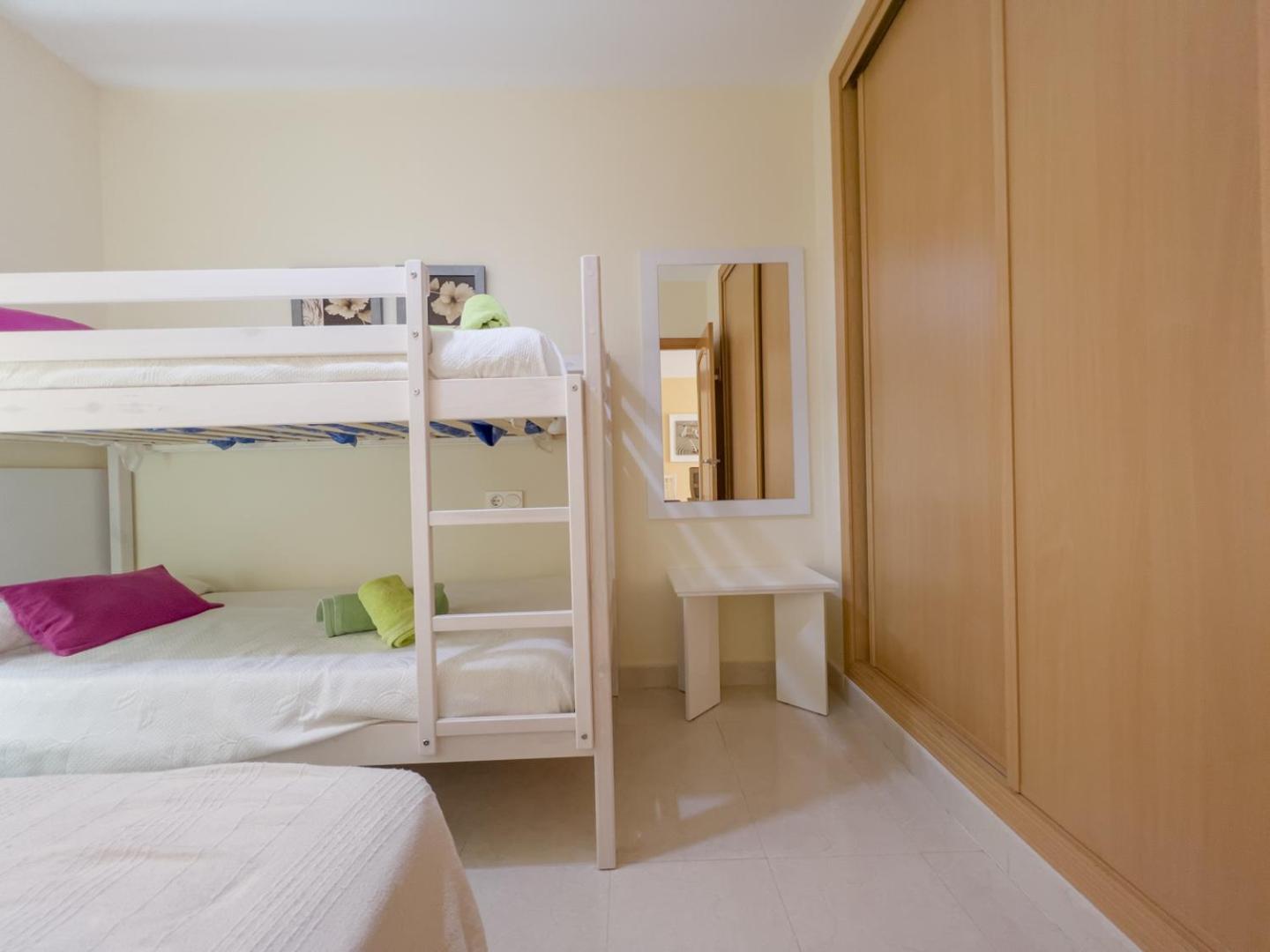 Apartamento Cala Bajo Нерха Экстерьер фото