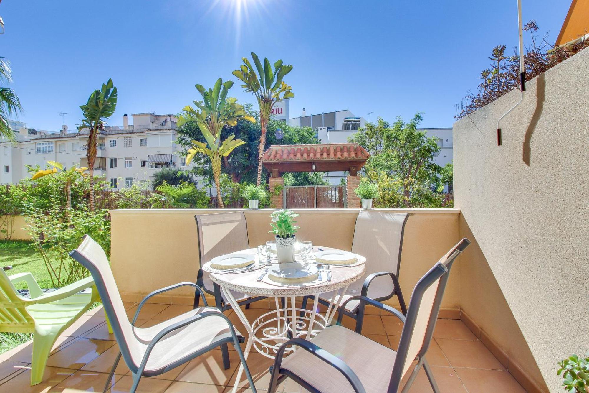Apartamento Cala Bajo Нерха Экстерьер фото
