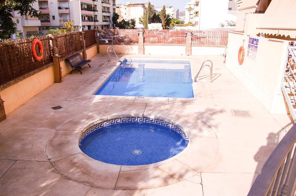 Apartamento Cala Bajo Нерха Экстерьер фото
