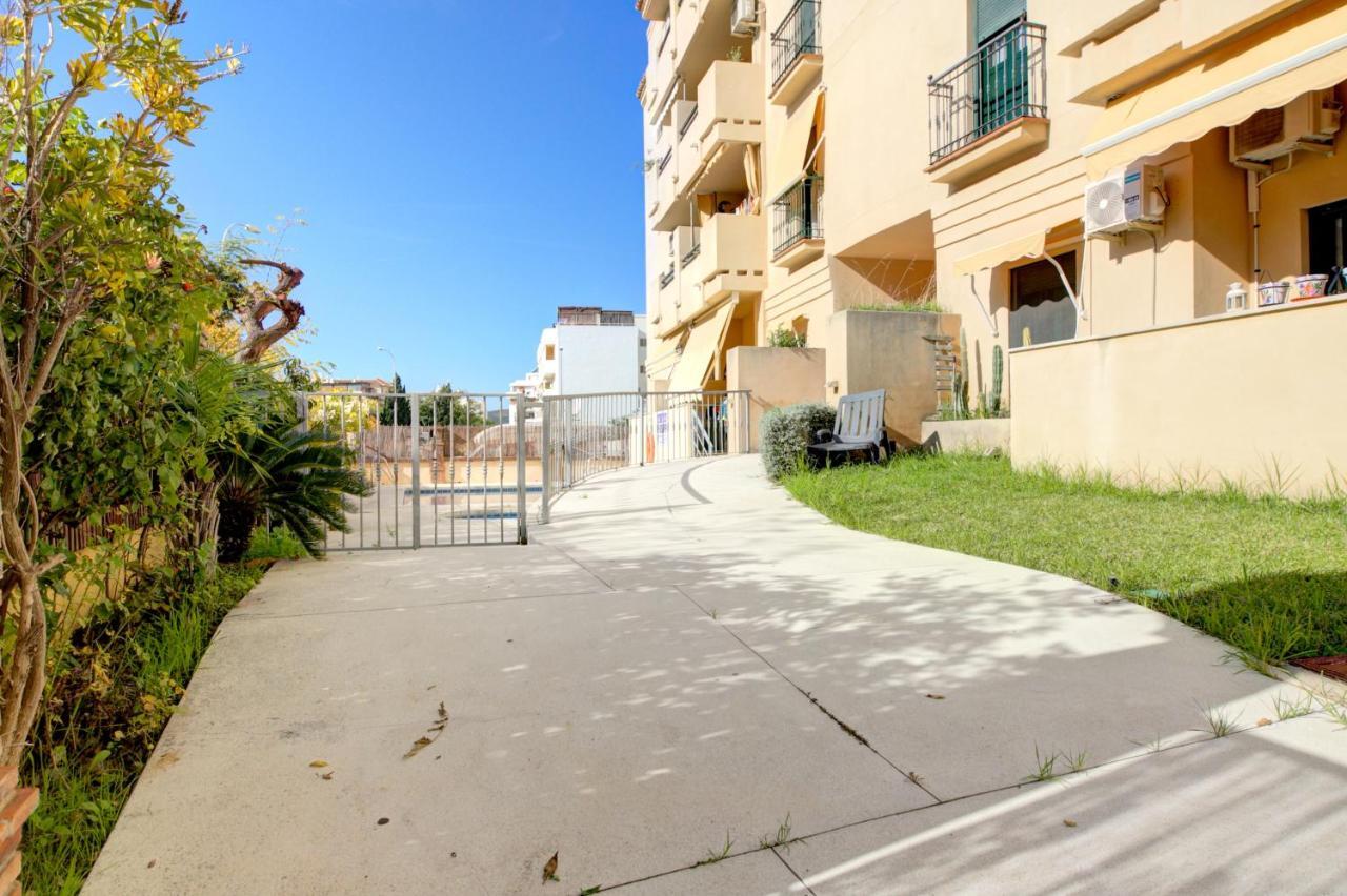 Apartamento Cala Bajo Нерха Экстерьер фото